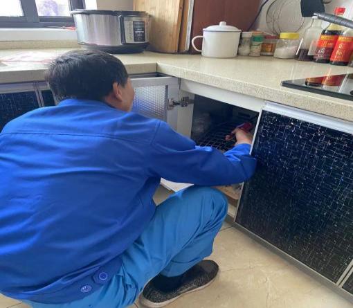 迎“五一”，抓安全，保供應