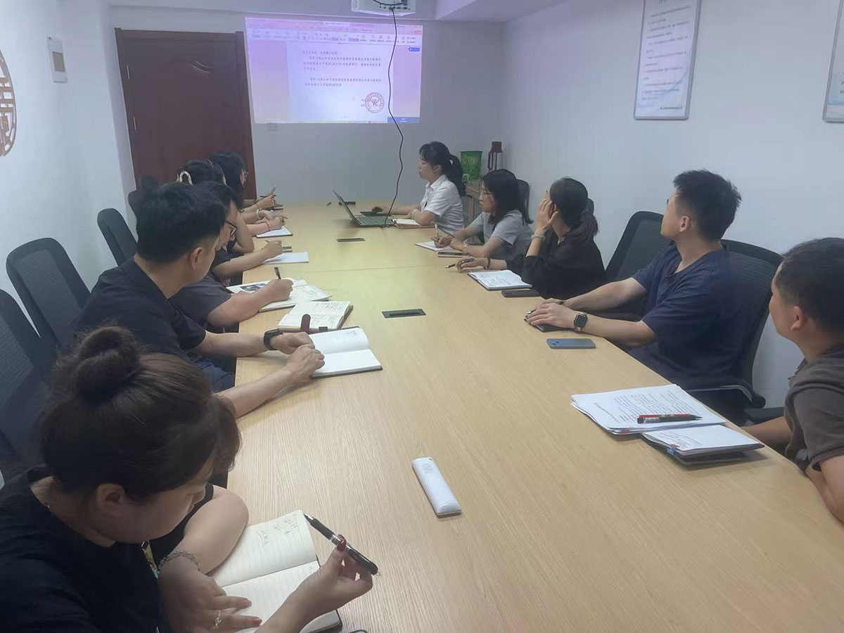 筑牢集團(tuán)風(fēng)險(xiǎn)堤壩，護(hù)航公司高質(zhì)量發(fā)展